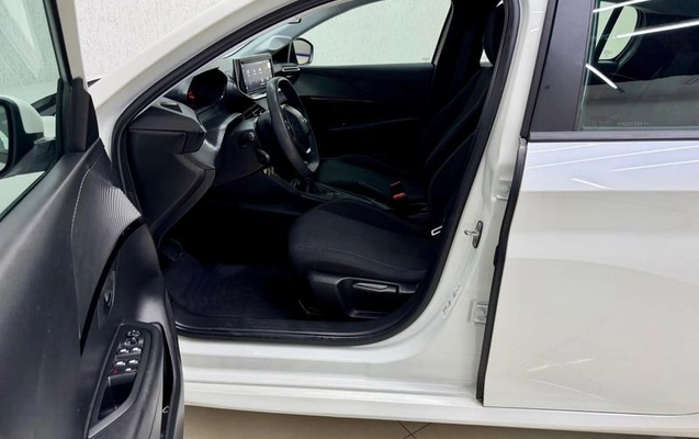 imagem-https://www.socarrao.com.br/sc-vehicle-images-prod/4302995/1791410775931-8527265_15_B_eebf531229.jpeg