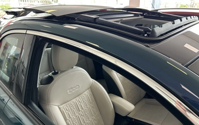 imagem-https://www.socarrao.com.br/sc-vehicle-images-prod/4303005/1791411377246-vehicle_image_1791411317_2c2259061574d0de37973a40a33b1759.jpeg