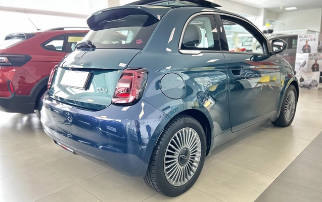 imagem-https://www.socarrao.com.br/sc-vehicle-images-prod/4303005/1792418426516-vehicle_image_1791411251_08771be28e411f8c78dec1956b3e5918.jpeg