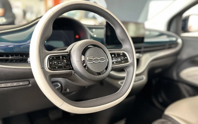 imagem-https://www.socarrao.com.br/sc-vehicle-images-prod/4303005/1792418426523-vehicle_image_1791411269_00c8b723c4eb564f8ef9456a1046f72c.jpeg