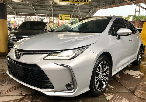 Toyota Corolla 2022 Branco — foto 1 de 3
