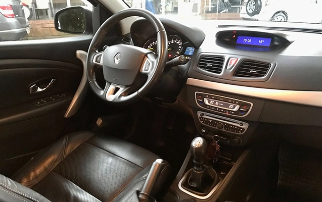 imagem-https://www.socarrao.com.br/sc-vehicle-images-prod/4303450/1791489444846-P2AtNOBT8kqxt6KNYmQlx6AUGCRUoAmu.jpg