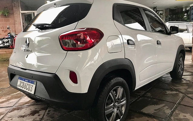imagem-https://www.socarrao.com.br/sc-vehicle-images-prod/4303460/1791570684510-9Qncx93ypo3ElJXJ4Rk6v1vbzuUaai6P.jpg