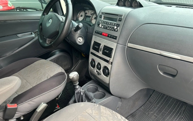 imagem-https://www.socarrao.com.br/sc-vehicle-images-prod/4303485/1791415703574-2_082750.jpg