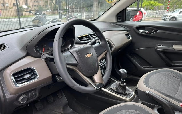 imagem-https://www.socarrao.com.br/sc-vehicle-images-prod/4303537/1791416283146-2_083722.jpg