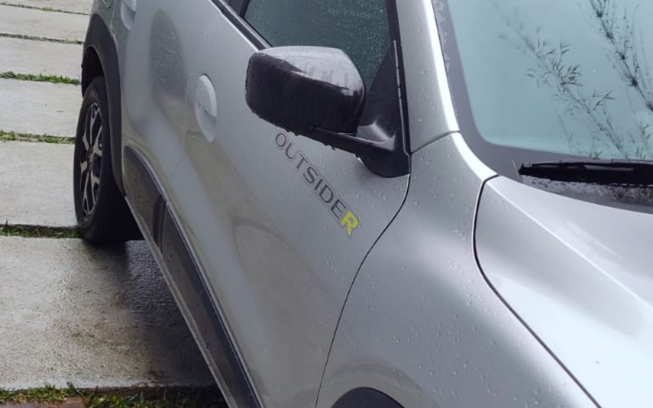 imagem-https://www.socarrao.com.br/sc-vehicle-images-prod/4303603/1791417288597-NGUxMTlmYjItNjhkYy00Yjk2LThmNmYtYTIwYzFjOTg3NmJmLmpwZWc.jpeg