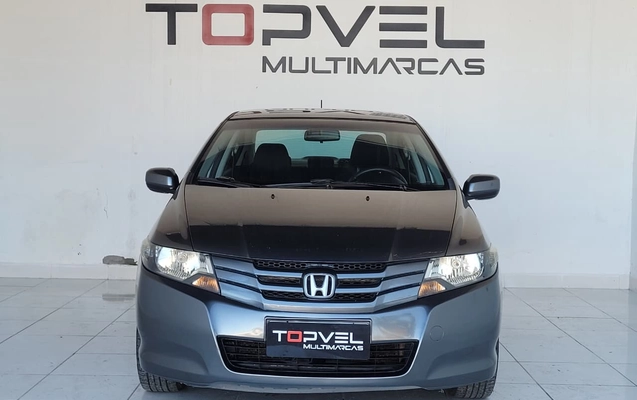 imagem-https://www.socarrao.com.br/sc-vehicle-images-prod/4304050/1791421424850-003_1cd3064119e5a94892833ef93bdd4472.jpg