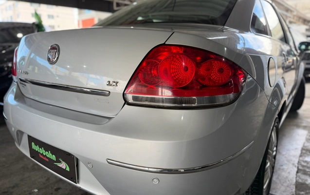 imagem-https://www.socarrao.com.br/sc-vehicle-images-prod/4304225/1791423423432-4740b8ae-4d36-40e0-add1-967cb025b03a.jpg
