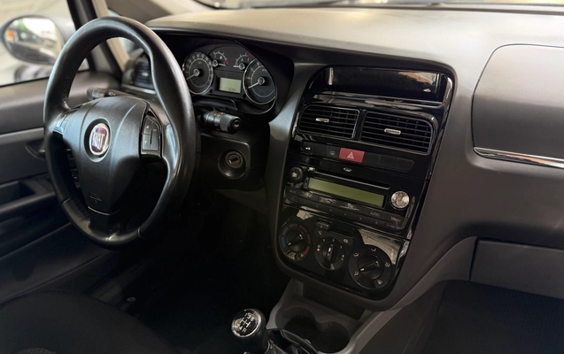imagem-https://www.socarrao.com.br/sc-vehicle-images-prod/4304225/1791423423437-b0fd521e-ccf7-4959-8e87-3bdec0edb3c2.jpg