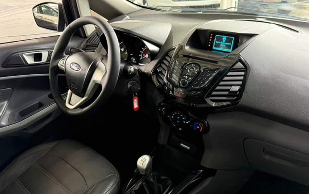 imagem-https://www.socarrao.com.br/sc-vehicle-images-prod/4304227/1791423534283-897b629b-a37a-48e5-b404-550ddb938f19.jpg