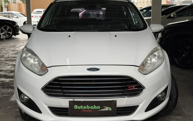 imagem-https://www.socarrao.com.br/sc-vehicle-images-prod/4304228/1791423573871-751cd713-085f-4ac3-b4da-a3bd441ba339.jpg