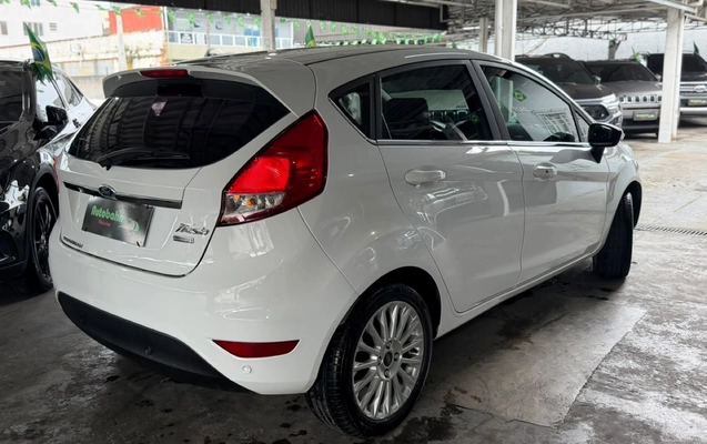 imagem-https://www.socarrao.com.br/sc-vehicle-images-prod/4304228/1791423573880-af69745d-4e41-4e73-be54-dbe41fdc9562.jpg