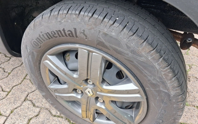 imagem-https://www.socarrao.com.br/sc-vehicle-images-prod/4305880/1791433671999-1_014711.jpg