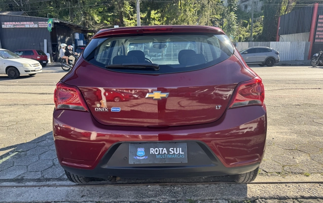 imagem-https://www.socarrao.com.br/sc-vehicle-images-prod/4307789/1791458555567-003_8fd7f5406101879e437f727765b8acff.jpg