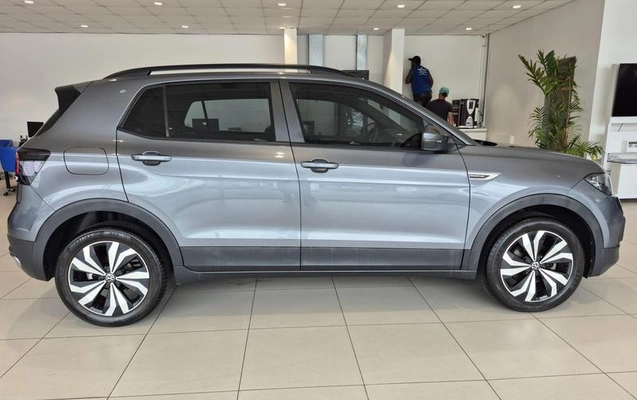 imagem-https://www.socarrao.com.br/sc-vehicle-images-prod/4307849/1791461033489-8504520_11_B_ed90d9e25c.jpeg