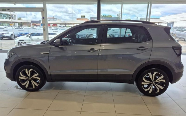 imagem-https://www.socarrao.com.br/sc-vehicle-images-prod/4307849/1791461033496-8504520_14_B_b9ffc2e608.jpeg