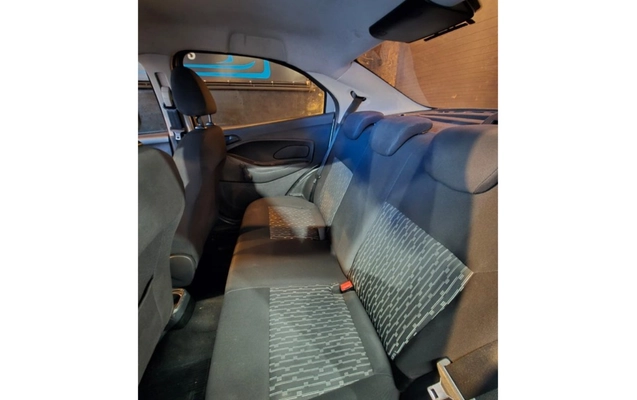 imagem-https://www.socarrao.com.br/sc-vehicle-images-prod/4307853/1791461102158-YTEwLTYxNDliZmM2ZWI5ZTE3YTZlMTc3NzgwOWIwMTI2ODNhLmpwZw.jpg