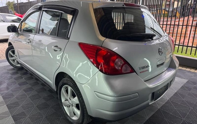 imagem-https://www.socarrao.com.br/sc-vehicle-images-prod/4307889/1791566885997-8552826_4_B_4280eea412.jpeg