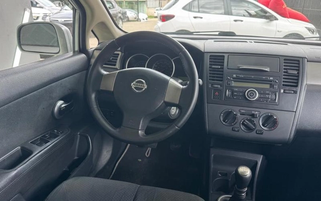 imagem-https://www.socarrao.com.br/sc-vehicle-images-prod/4307889/1791566886003-8552826_17_B_3c9c41469b.jpeg