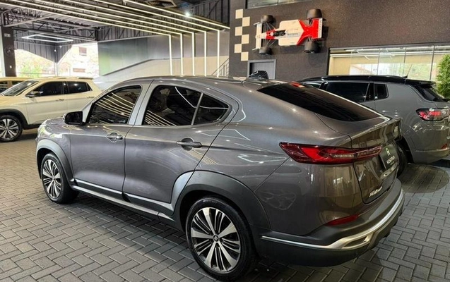 imagem-https://www.socarrao.com.br/sc-vehicle-images-prod/4307937/1791462607086-8451226_12_B_8b16edeaec.jpeg