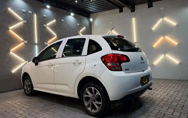 imagem-https://www.socarrao.com.br/sc-vehicle-images-prod/4308003/1791892655113-8541609_5_B_e50b867ce3.jpeg