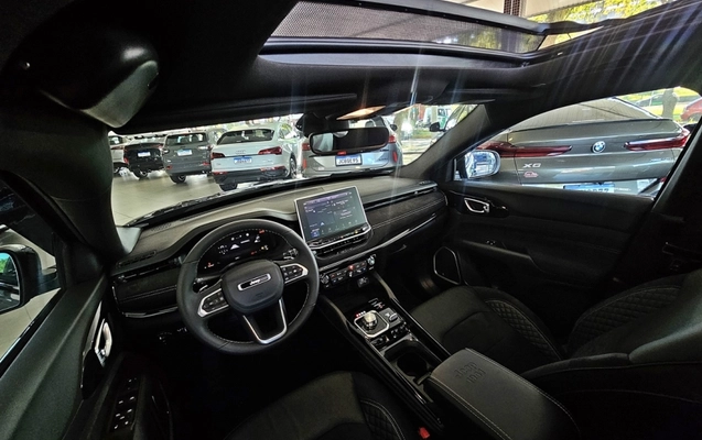 imagem-https://www.socarrao.com.br/sc-vehicle-images-prod/4308004/1791463126291-fYLqktZEbmBbiOlclWVGw1S7IHfjQuqd.jpg