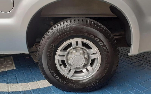 imagem-https://www.socarrao.com.br/sc-vehicle-images-prod/4308009/1791554217759-8552021_2_B_56a5ff35da.jpeg