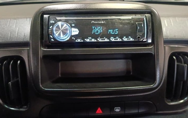 imagem-https://www.socarrao.com.br/sc-vehicle-images-prod/4308084/1791464015315-8539715_18_B_a2d1559fbe.jpeg