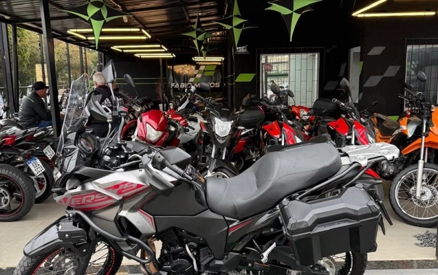 imagem-https://www.socarrao.com.br/sc-vehicle-images-prod/4308106/1791464082350-ODMxNDI0NDI0XzE4MTI2OTI1NDcxODQyMjQ4XzUzODIwMjMxMTE2MTc5MDAxMjVfbi5qcGc.jpg