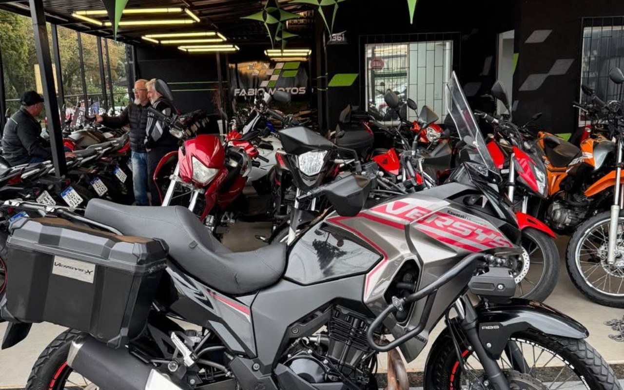 imagem-https://www.socarrao.com.br/sc-vehicle-images-prod/4308106/1791464082525-ODMzNjUzNzgwXzE4MTI2OTI1NDIwODQyMjQ4XzQ1MDI1NDU0NzQ4NzMwMTA0MjZfbi5qcGc.jpg