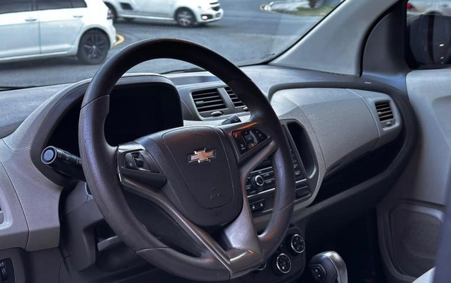 imagem-https://www.socarrao.com.br/sc-vehicle-images-prod/4308129/1791550371766-8553497_18_B_fd74bb6153.jpeg