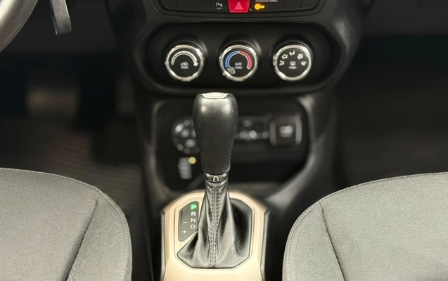 imagem-https://www.socarrao.com.br/sc-vehicle-images-prod/4308142/1791464344318-17_095726.jpg