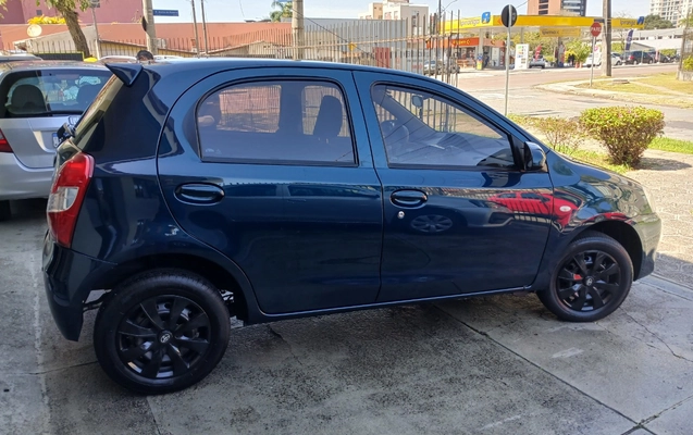 imagem-https://www.socarrao.com.br/sc-vehicle-images-prod/4308226/1791464758923-MTc5MTQ2NDE0NTAwNjkwMjY1NzU1OTM2NzUwMjYwMjQuanBn.jpg