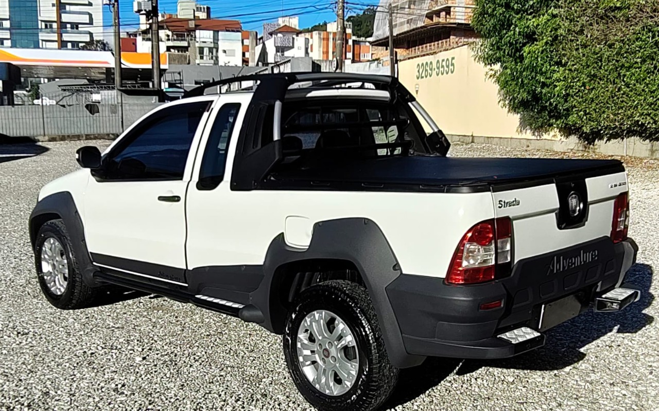 imagem-https://www.socarrao.com.br/sc-vehicle-images-prod/4308235/1791464804448-UEhPVE8tMjAyNi0xMC0wOC0wOS01Ni0zMyAoMikuanBn.jpg