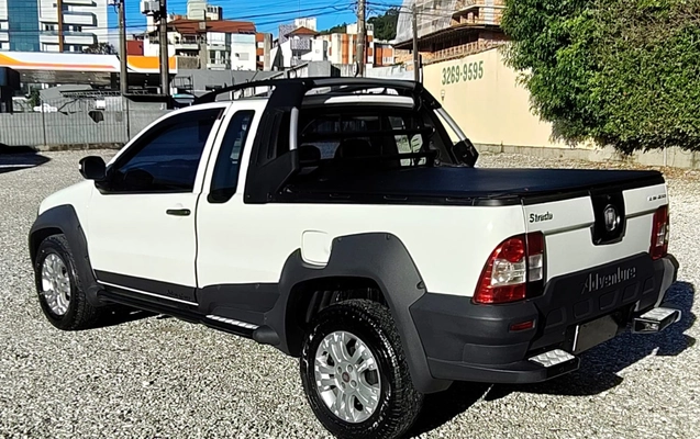 imagem-https://www.socarrao.com.br/sc-vehicle-images-prod/4308235/1791464804448-UEhPVE8tMjAyNi0xMC0wOC0wOS01Ni0zMyAoMikuanBn.jpg
