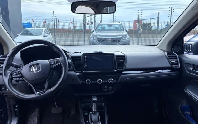 imagem-https://www.socarrao.com.br/sc-vehicle-images-prod/4308261/1791465132243-G8yAY6slG6L3ifjVwH2TYMSgcT19xLcj.jpg