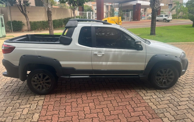 imagem-https://www.socarrao.com.br/sc-vehicle-images-prod/4308274/1791465184201-800x600_32291785955003.webp