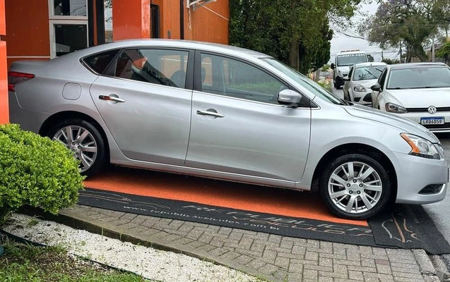 imagem-https://www.socarrao.com.br/sc-vehicle-images-prod/4308286/1791465343364-8553612_9_B_842ae978d1.jpeg
