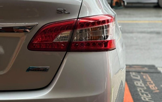 imagem-https://www.socarrao.com.br/sc-vehicle-images-prod/4308286/1791465343372-8553612_7_B_063f9b8974.jpeg
