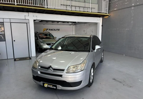 Citroën C4 2010 Prata — foto 1 de 3