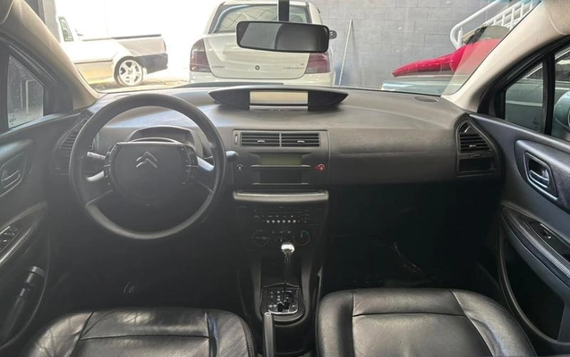 imagem-https://www.socarrao.com.br/sc-vehicle-images-prod/4308345/1791900764285-8554420_5_B_54b849fac2.jpeg