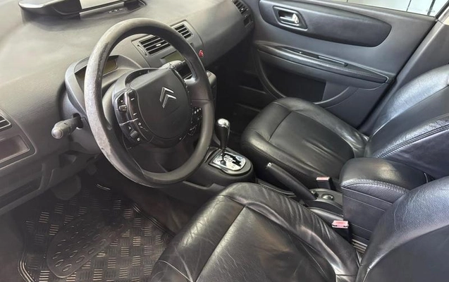 imagem-https://www.socarrao.com.br/sc-vehicle-images-prod/4308345/1791900764288-8554420_8_B_cb47b821f7.jpeg