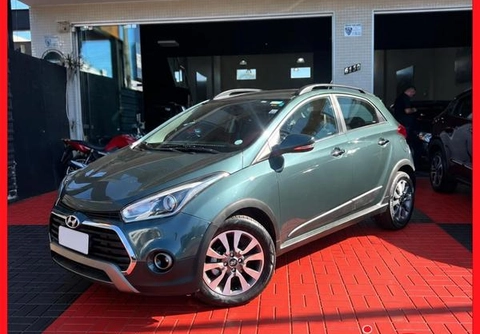 Hyundai HB20X 2017 Verde — foto 1 de 3