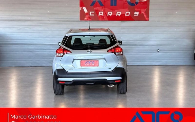 imagem-https://www.socarrao.com.br/sc-vehicle-images-prod/4308364/1792008308753-8553580_13_B_59edd695aa.jpeg