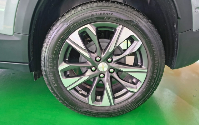 imagem-https://www.socarrao.com.br/sc-vehicle-images-prod/4308366/1791465715218-dP3xWSvsoRuvIT3pGw09icnxmbfncGqg.jpg