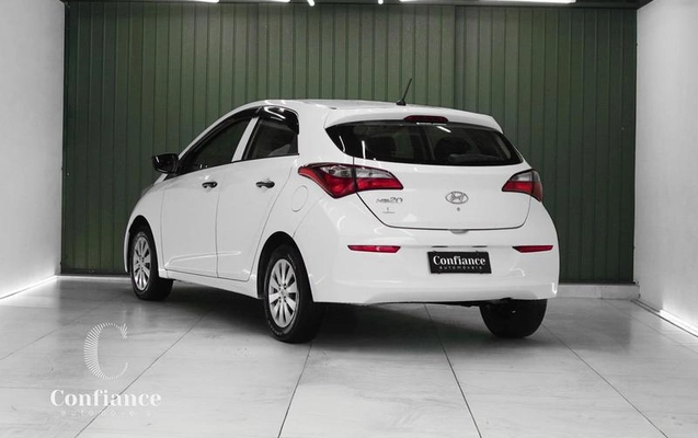 imagem-https://www.socarrao.com.br/sc-vehicle-images-prod/4308440/1791465970467-8397363_0_B_ecfc1efbcc.jpeg