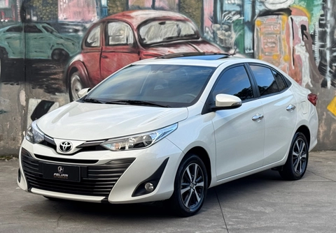 Toyota Yaris 2020 Branco — foto 1 de 3