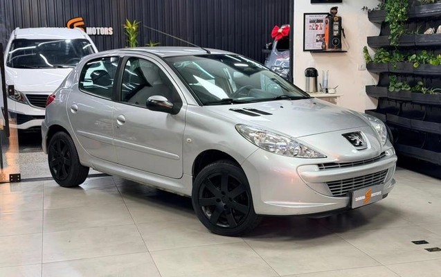 imagem-https://www.socarrao.com.br/sc-vehicle-images-prod/4308476/1792517529916-8548077_5_B_ae1b9d56bc.jpeg