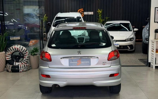 imagem-https://www.socarrao.com.br/sc-vehicle-images-prod/4308476/1792517529984-8548077_3_B_6b1700eeb9.jpeg