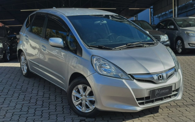 imagem-https://www.socarrao.com.br/sc-vehicle-images-prod/4308483/1791580361070-003_e84f61bb42f898f26ef953f566fce99e.jpg